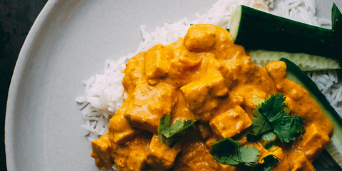 Savor the Exotic Flavors: Oven-Baked Indian Butter Chicken Recipe - Sizzling and Rich