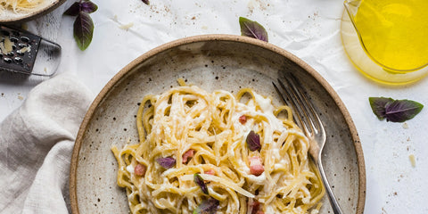 Authentic Roman-Style Carbonara Recipe: Taste Mamma’s Delectable Legacy in Your Kitchen