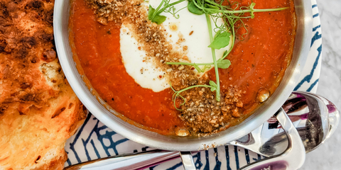 Enjoy a Cozy Night with Delicious Grandmas Pizza Soup